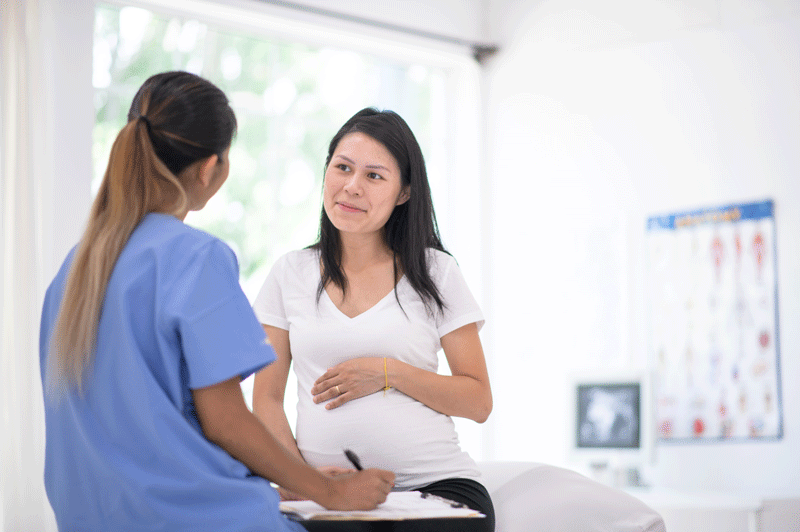 having a consultation during pregnancy with FMGC,Dubai